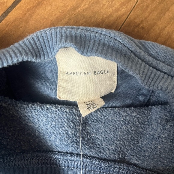 NWOT American Eagle Skeleton Floral Sweater SMALL - Picture 4 of 6